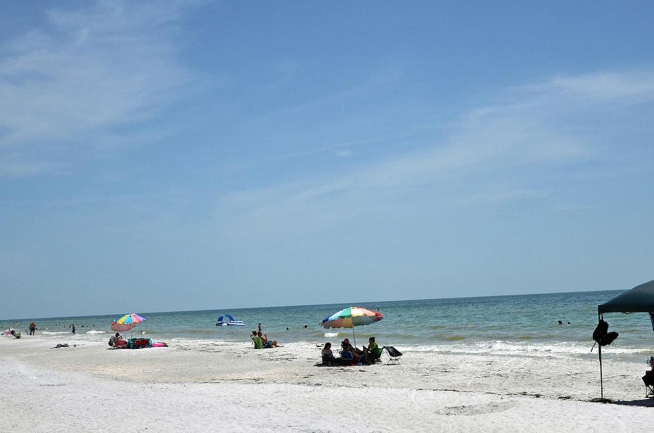Hidden Paradise - Blue Suite Clearwater Beach Exterior photo
